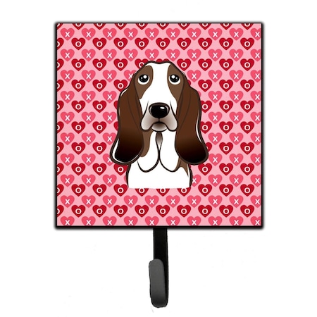 Carolines Treasures Basset Hound Hearts Leash or Key Holder BB5313SH4